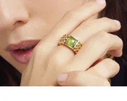 Anello chicco argento dorato con quarzo verde peridot Unoaerre