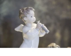 Angioletto con flauto porcellana Lladro'