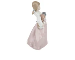 Bimba con cuccioli porcellana Lladro'