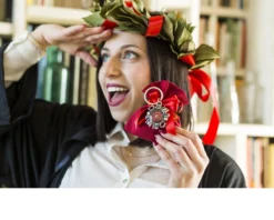 Bomboniera laurea portachiavi laurea bussola con sacchetto portaconfetti Selezione zanolli