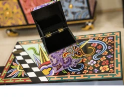 Box square dipinto a mano Tom's drag