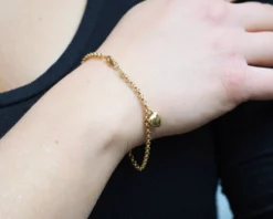 Bracciale oro 9 kt a maglia rolò con cuore Unoaerre