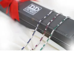 Bracciale tennis oro 750‰ e diamanti ct. 0.85 e zaffiri ct. 1.45 Davite & delucchi
