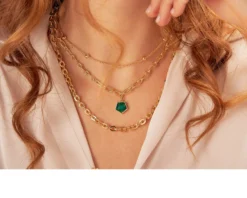 Collana gipsy in bronzo dorato con pendente verde Unoaerre