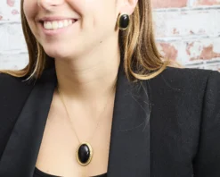 Collana ottone finitura oro con occhio di gatto nero Sovrani