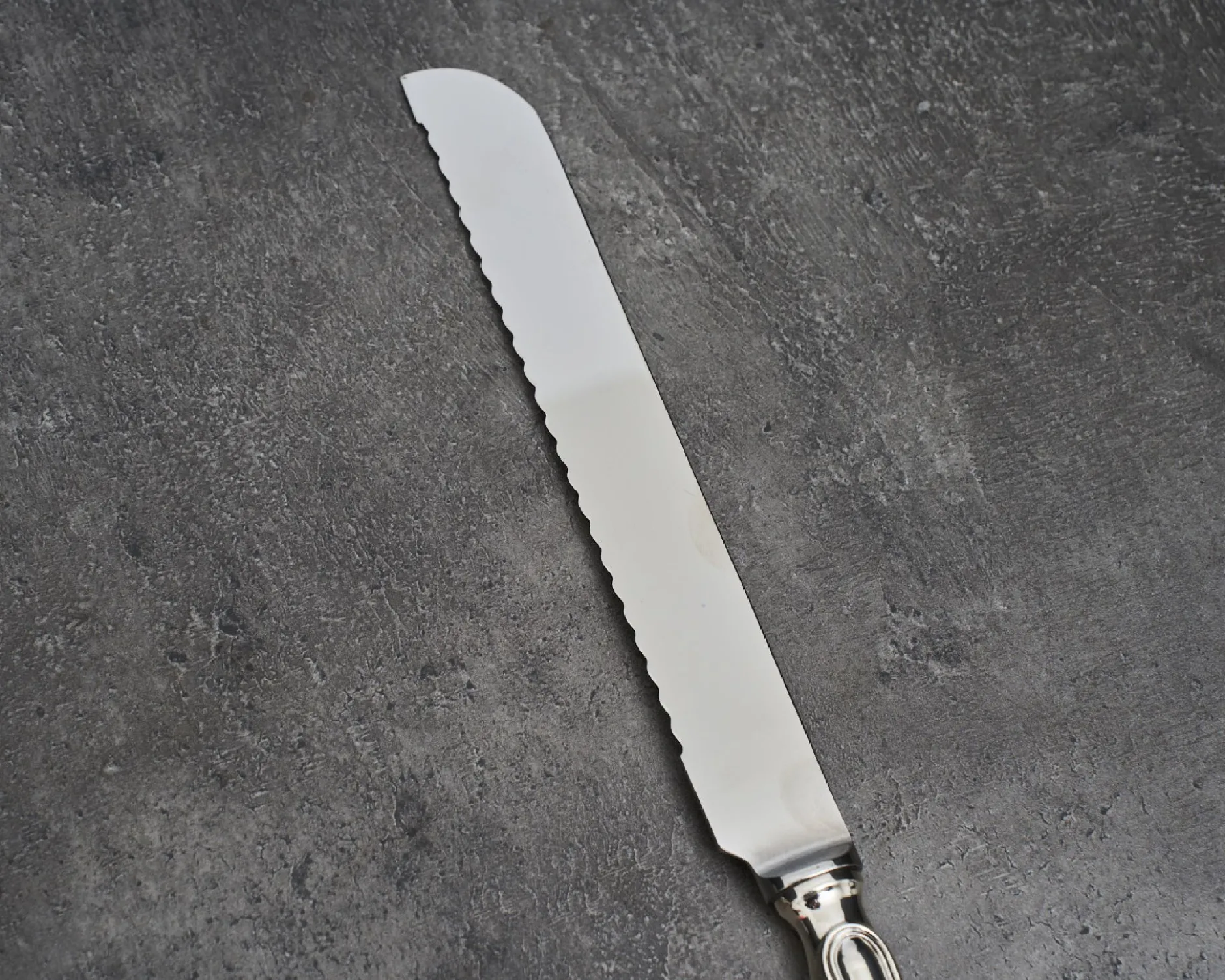 Coltello pane/panettone argento in stile inglese usato ricondizionato Zanolli vintage