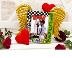 Cornice wings l dipinta a mano Tom's drag