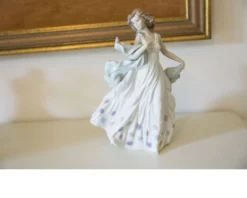 Dama porcellana Lladro'