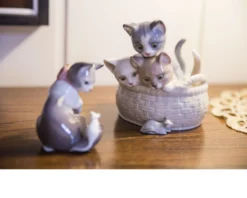 Gattini curiosi porcellana Lladro'