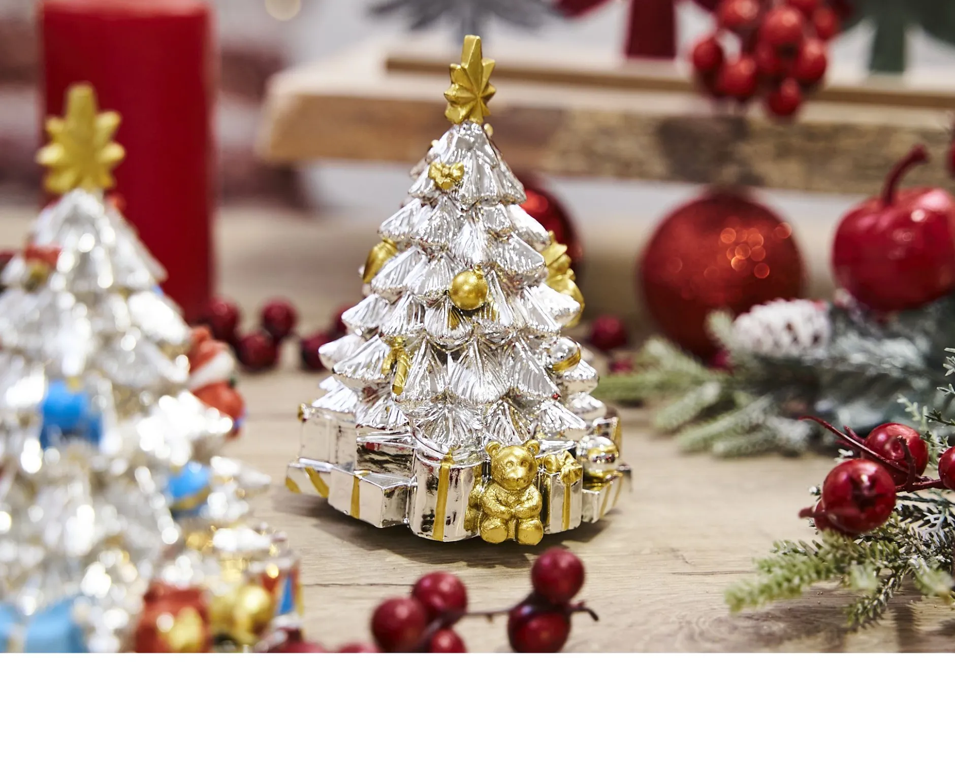 Idea regalo natale carillon albero di natale con decori oro Selezione zanolli