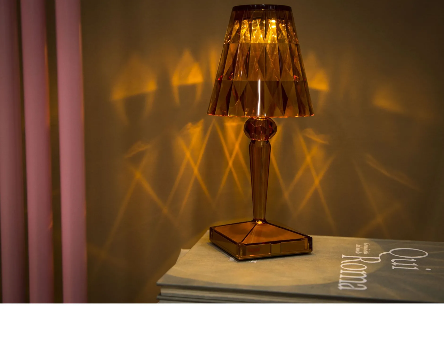 Lampada battery ambra Kartell
