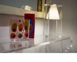 Lampada da tavolo light air rosa Kartell