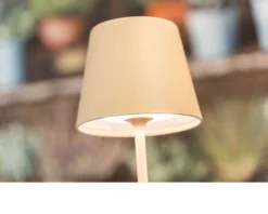 Lampada da tavolo poldina pro sabbia Zafferano