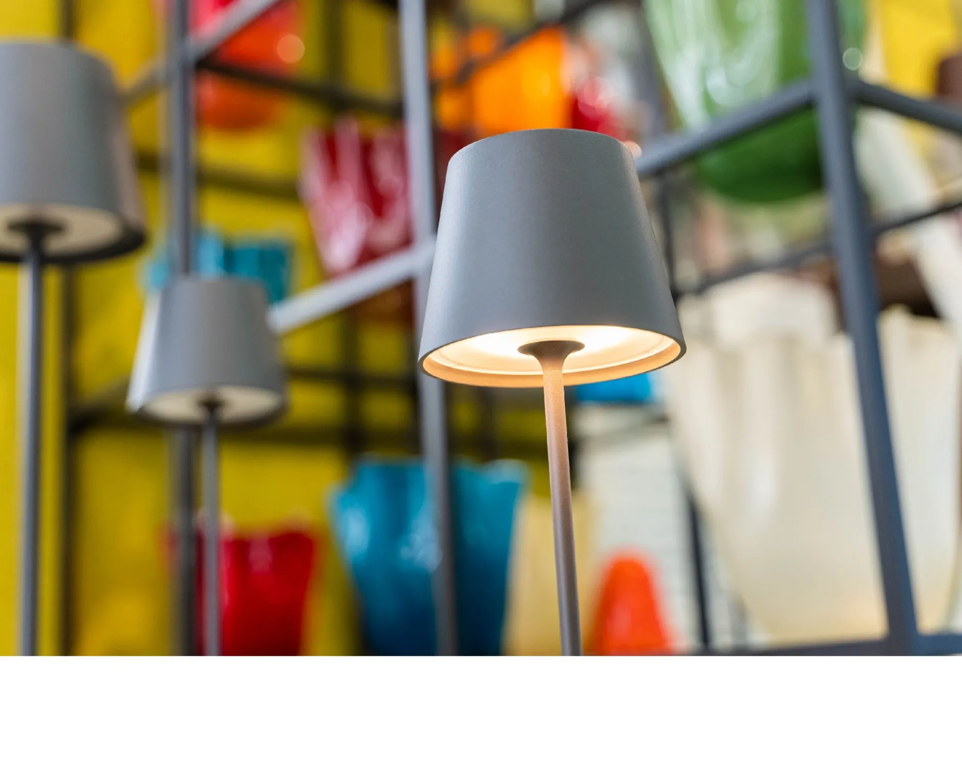 Lampada da tavolo poldina pro grigio scuro Zafferano