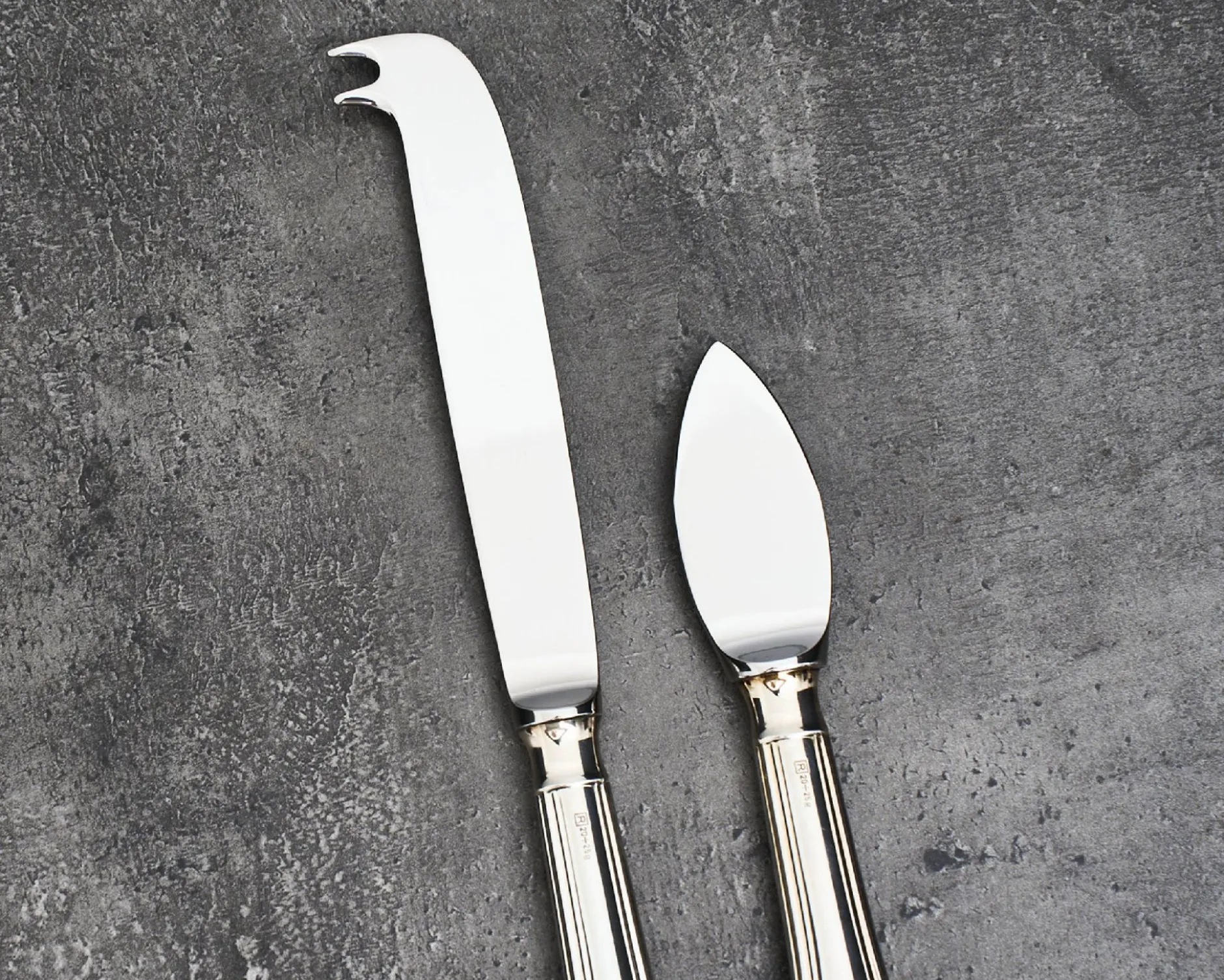 Posate formaggio argento 2 pezzi in stile barocchino usato ricondizionato Zanolli vintage