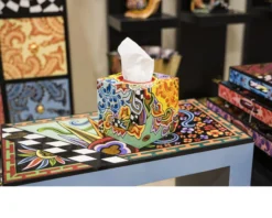 Tissue box square dipinto a mano Tom's drag