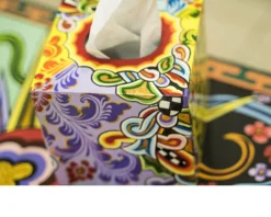 Tissue box square dipinto a mano Tom's drag