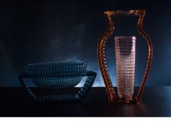 Vaso i shine colore trasparente Kartell