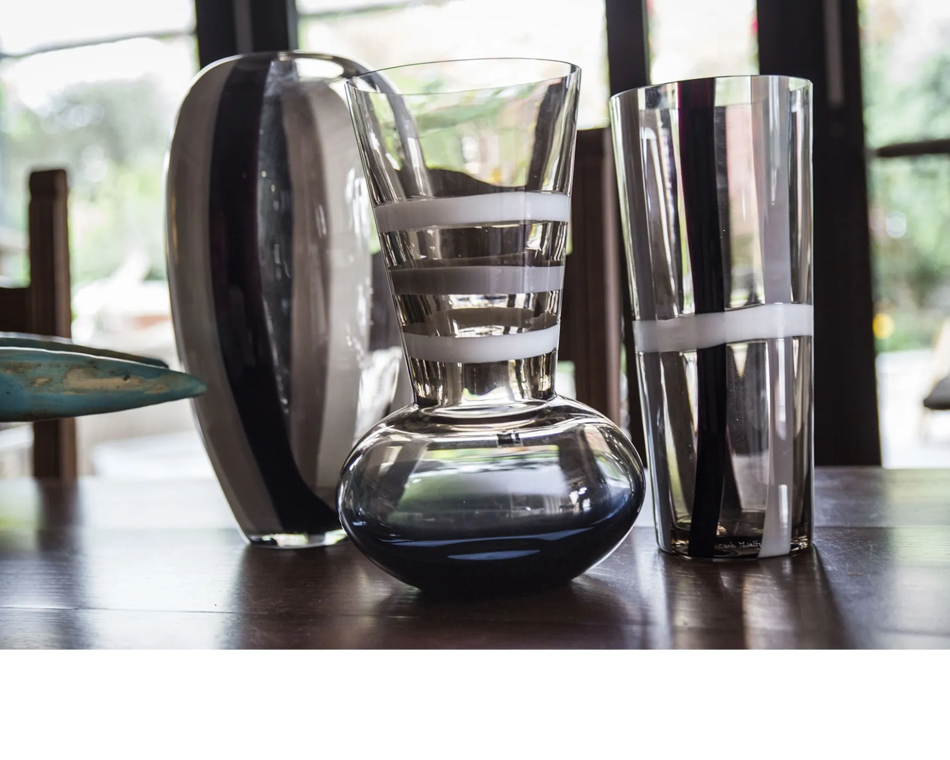 Vaso troncosfera vetro di murano latte nero grigio Carlo moretti